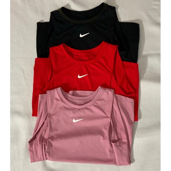 Nike Workout tanks size small - Picture 1 of 10